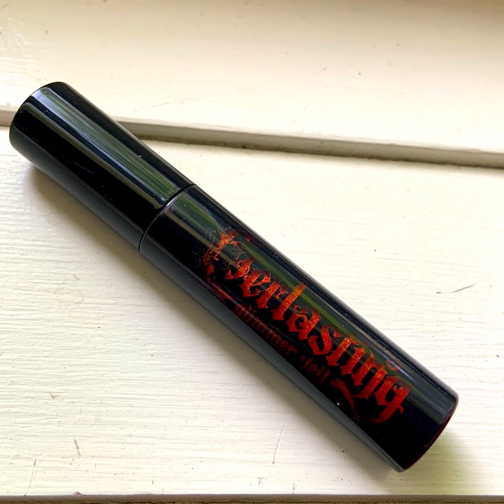 NWOT | KVD | Everlasting Glimmer Veil